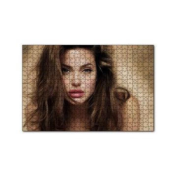 Cakapuzzle Angelina Jolie Baygın Bakış 120 Parça Ahşap Puzzle