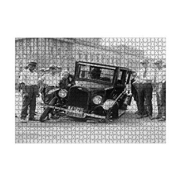 Cakapuzzle Antika Chevrolet Tekerlek Arızası 120 Parça Ahşap Puzzle