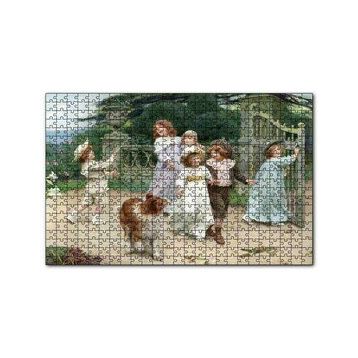 Cakapuzzle Bahçe Kapısı Önünde Çocuklar ve Köpekleri 120 Parça Ahşap Puzzle