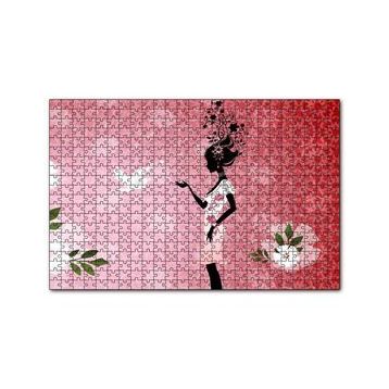 Cakapuzzle Beyaz Elbiseli Kadın ve Güvercin 120 Parça Ahşap Puzzle