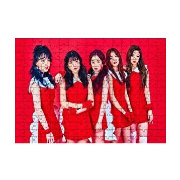 Cakapuzzle Black Pink Kore Pop Hizmetçi Üniformalı 120 Parça Ahşap Puzzle