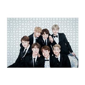 Cakapuzzle BTS Koreli Gençler Gülümseyen Yüzleri 120 Parça Ahşap Puzzle
