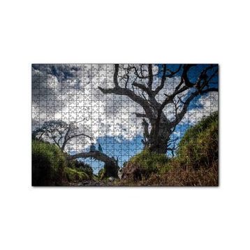Cakapuzzle Bulutlar Kuru Ağaç ve Dalındaki Çift 120 Parça Ahşap Puzzle