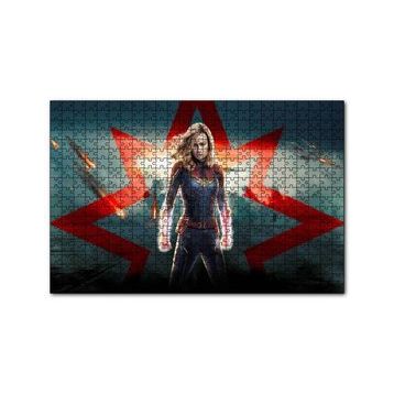 Cakapuzzle Captain Marvel ve Yıldız 120 Parça Ahşap Puzzle