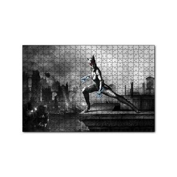 Cakapuzzle CatWoman Poz 120 Parça Ahşap Puzzle