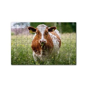 Cakapuzzle Çayırda Kahverengi Beyaz İnek 120 Parça Ahşap Puzzle