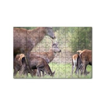 Cakapuzzle Çayırda Otlayan Ren Geyikleri 120 Parça Ahşap Puzzle