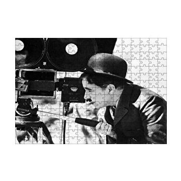 Cakapuzzle Charlie Chaplin Ve Kamera 120 Parça Ahşap Puzzle