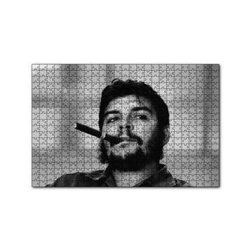 Cakapuzzle Che Guevara ve Purosu SB 120 Parça Ahşap Puzzle