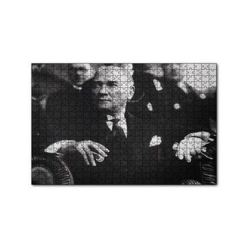 Cakapuzzle Cumhuriyet Bayaramı Töreninde Atatürk Görseli 120 Parça Ahşap Puzzle