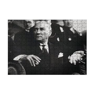 Cakapuzzle Cumhuriyet Bayaramı Töreninde Atatürk Görseli 120 Parça Ahşap Puzzle