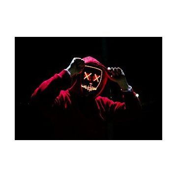 Cakapuzzle Dark Mask Görseli 120 Parça Ahşap Puzzle