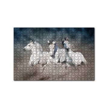 Cakapuzzle Doğada Koşan Üçlü Beyaz Atlar Görseli 120 Parça Ahşap Puzzle