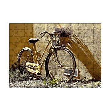 Cakapuzzle Duvar Önünde Eski Sarı Bisiklet 120 Parça Ahşap Puzzle