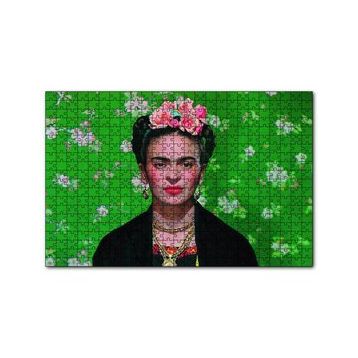 Cakapuzzle Frida Kahlo Yeşil Zeminde 120 Parça Ahşap Puzzle