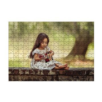 Cakapuzzle Gitar Çalan Çocuk 120 Parça Ahşap Puzzle