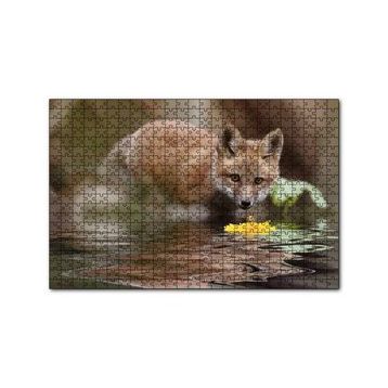 Cakapuzzle Göldeki Sarı Çiçeği İzleyen Yavru Tilki 120 Parça Ahşap Puzzle