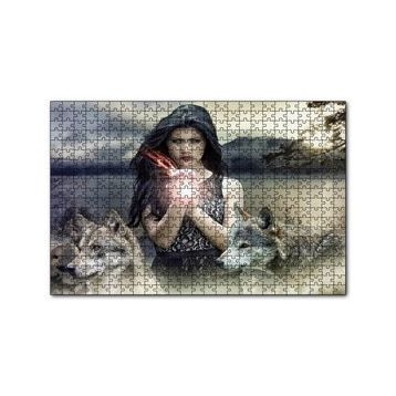 Cakapuzzle Gotik Kız Kurtlar ve Sisli Tepeler 120 Parça Ahşap Puzzle