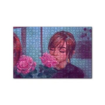 Cakapuzzle Gözleri Kapalı Kız ve Pembe Gül 120 Parça Ahşap Puzzle