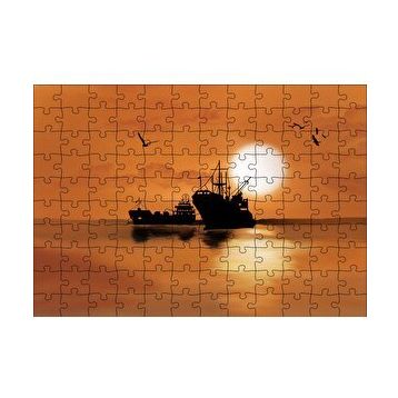 Cakapuzzle Günbatımında Balıkçı Tekneleri ve Martılar 120 Parça Ahşap Puzzle