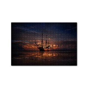 Cakapuzzle Günbatımında Dev Kalyon ve Kızıl Mor Bulutlar 120 Parça Ahşap Puzzle