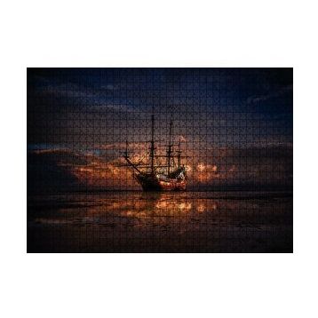 Cakapuzzle Günbatımında Dev Kalyon ve Kızıl Mor Bulutlar 120 Parça Ahşap Puzzle