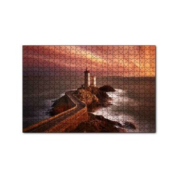 Cakapuzzle Günbatımında Kayalıklar ve Deniz Feneri 120 Parça Ahşap Puzzle