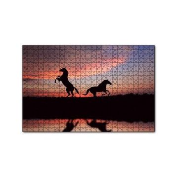 Cakapuzzle Günbatımında Kızıl Gökler ve Bir Çift At 120 Parça Ahşap Puzzle