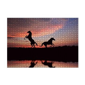Cakapuzzle Günbatımında Kızıl Gökler ve Bir Çift At 120 Parça Ahşap Puzzle