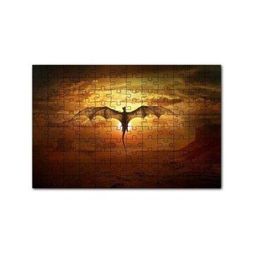 Cakapuzzle Günbatımında Uçan Efsanevi Ejderha 120 Parça Ahşap Puzzle
