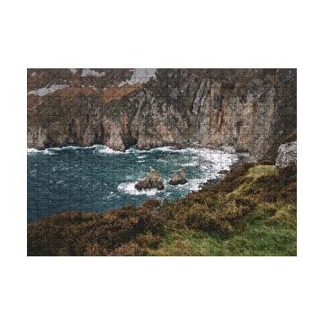 Cakapuzzle Hırçın Deniz ve Koyun Sonunda Kayalıklar 120 Parça Ahşap Puzzle