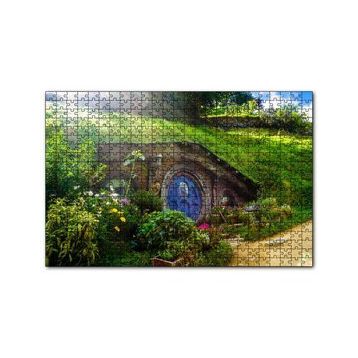 Cakapuzzle Hobbit Evi ve Bahçesi 120 Parça Ahşap Puzzle