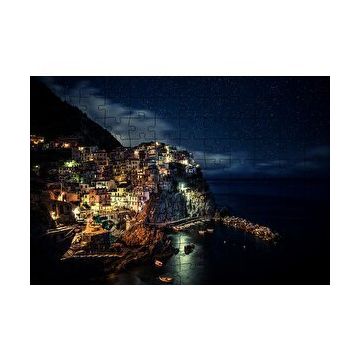 Cakapuzzle İtalya Manarola Sahil Kasabası Gece Manzarası 120 Parça Ahşap Puzzle