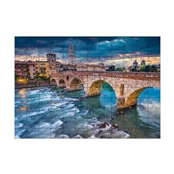 Cakapuzzle İtalya Verona Ponte Pietra Köprüsü ve Mor Gökler 120 Parça Ahşap Puzzle