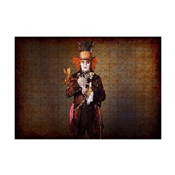 Cakapuzzle Johnny Depp Alice Harikalar Diyarında 120 Parça Ahşap Puzzle