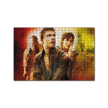 Cakapuzzle Kanlı Elmas Leo ve Jennifer Afiş 120 Parça Ahşap Puzzle