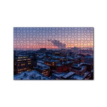 Cakapuzzle Karla Kaplı Şehir ve Gri Gökyüzü 120 Parça Ahşap Puzzle