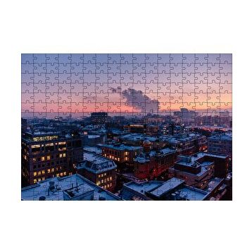 Cakapuzzle Karla Kaplı Şehir ve Gri Gökyüzü 120 Parça Ahşap Puzzle