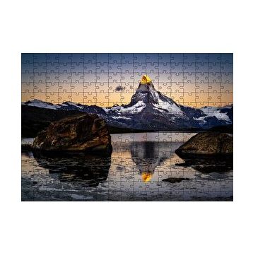 Cakapuzzle Karlı Dağlar ve Altın Rengi Zirve 120 Parça Ahşap Puzzle