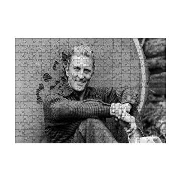 Cakapuzzle Kirk Douglas 120 Parça Ahşap Puzzle