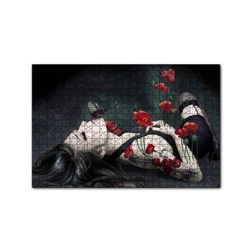 Cakapuzzle Kırmızı Güller Genç Kadın ve Siyah Kelebek 120 Parça Ahşap Puzzle