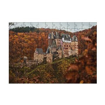 Cakapuzzle Kızıl Sonbahar Ağaçları Arasındaki Şato 255 Parça Puzzle