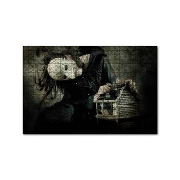 Cakapuzzle Korkunç Maskeli Yaratık ve Mini Ağaç Kulübesi 255 Parça Puzzle
