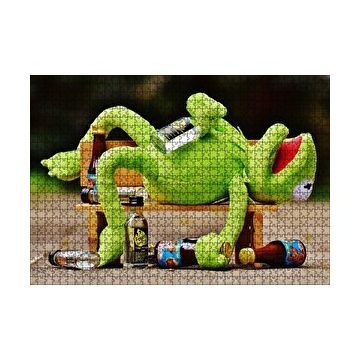 Cakapuzzle Kurbağa Kermit Bankta Sızmış 120 Parça Ahşap Puzzle