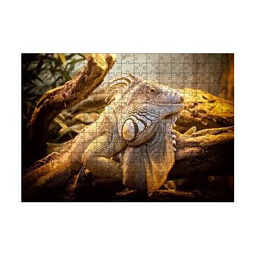 Cakapuzzle Kütükler Arasındaki Efsanevi Kertenkele 120 Parça Ahşap Puzzle