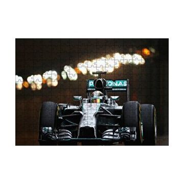 Cakapuzzle Lewis Hamilton Formül 1 2019 Görseli 120 Parça Ahşap Puzzle
