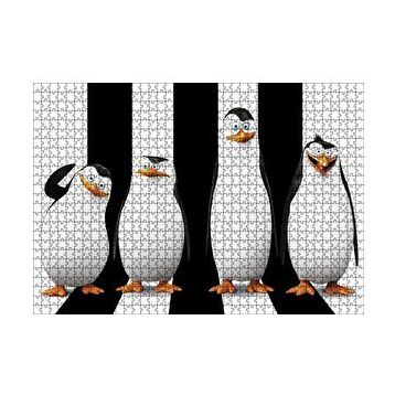 Cakapuzzle Madagaskar Penguenleri Siyah Beyaz Görseli 120 Parça Ahşap Puzzle