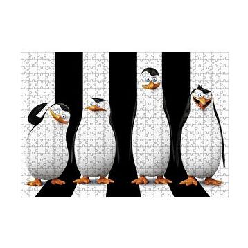 Cakapuzzle Madagaskar Penguenleri Siyah Beyaz Görseli 120 Parça Ahşap Puzzle