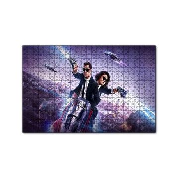 Cakapuzzle MIB International Chris Hemsworth Yapboz MDF Puzzle