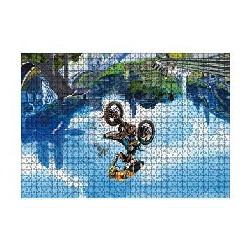Cakapuzzle Motokrosçular Ters Görünüm Sürreal İllüstrasyon 120 Parça Ahşap Puzzle
